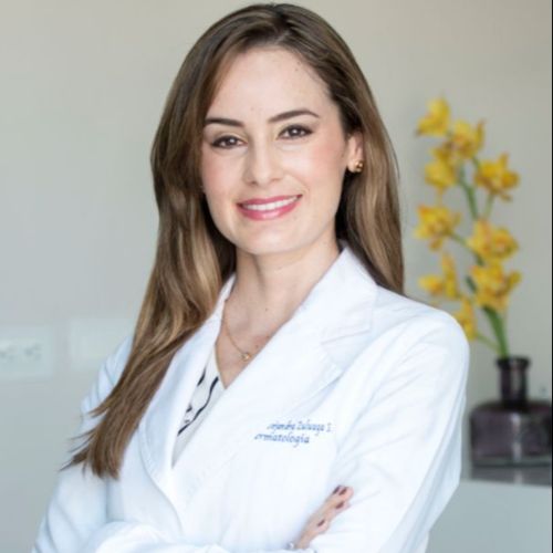 María Alejandra Zuluaga Sepúlveda, Cirugía Dermatológica en Monterrey | Agenda una cita online