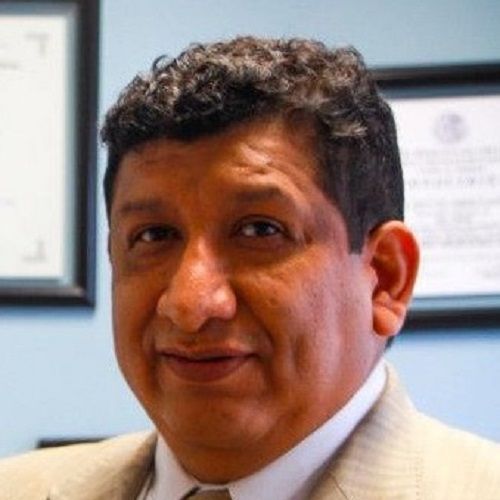 José Luis Segura Castillo, Cirujano Plastico en Guadalajara | Agenda una cita online