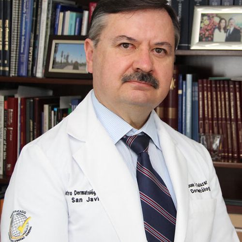 Juan José Salazar Del Valle, Dermatólogo en Irapuato | Agenda una cita online