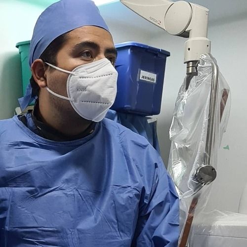 Isaím Paris Martínez Sosa, Angiología, Cirugía Vascular y Endovascular en Coyoacán | Agenda una cita online