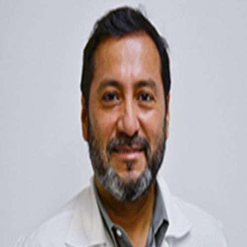 Víctor Saúl Lumbreras Guerrero, Médico Internista en Nuevo Laredo | Agenda una cita online