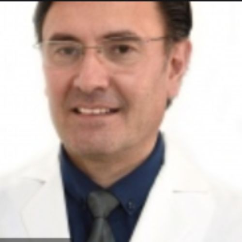 Dr. Humberto Dahuss Vazquez, Dentista en Zapopan | Agenda una cita online