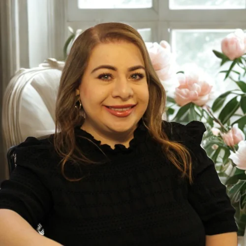 Linda Fernández Pompa, Psicólogo en Monterrey | Agenda una cita online