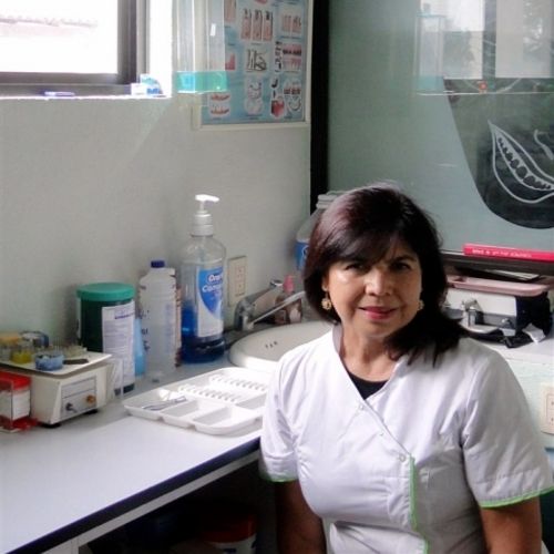Anita Nava, Dentista en Aguascalientes | Agenda una cita online
