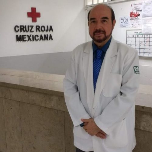 Rubén Santoyo Ayala, Médico Internista en Guadalajara | Agenda una cita online