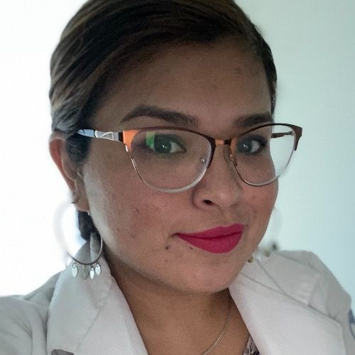 Liliana Bernal Herrera, Ginecólogo Obstetra en Monterrey | Agenda una cita online
