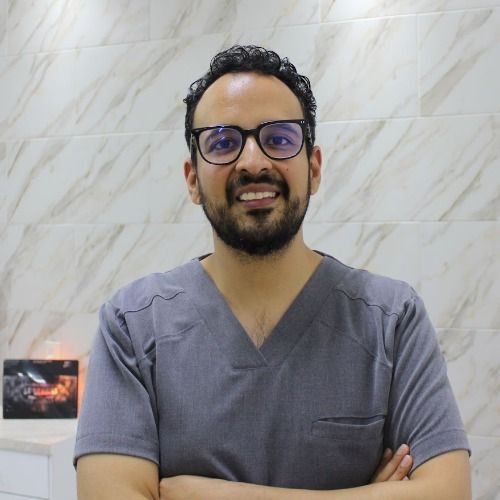 Ernesto Cisneros Fuentes, Periodoncista en Cuerámaro | Agenda una cita online