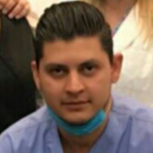 Jesús Emmanuel Escobar Acosta, Medico Estetico en Chihuahua | Agenda una cita online