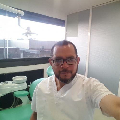 Miguel Adrián González Bravo, Dentista en Metepec | Agenda una cita online