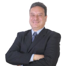Fernando Flores Sosa, Cirujano Plastico en León | Agenda una cita online