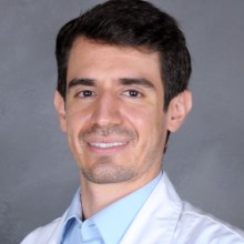 Erik Antonio Mier Escurra, Cirujano Pediatra en Aguascalientes | Agenda una cita online