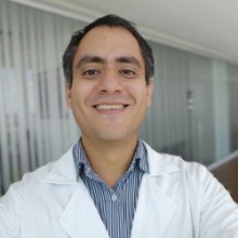 Edgar Villalpando, Cirugía Neurológica y de Columna Vertebral en Mérida | Agenda una cita online