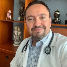 Raúl Edgar Santacruz Adi, Nefrólogo en Naucalpan de Juárez | Agenda una cita online