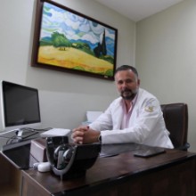 Dr. Hugo Delfino Castellanos Martín, Psiquiatra en Guadalajara | Agenda una cita online
